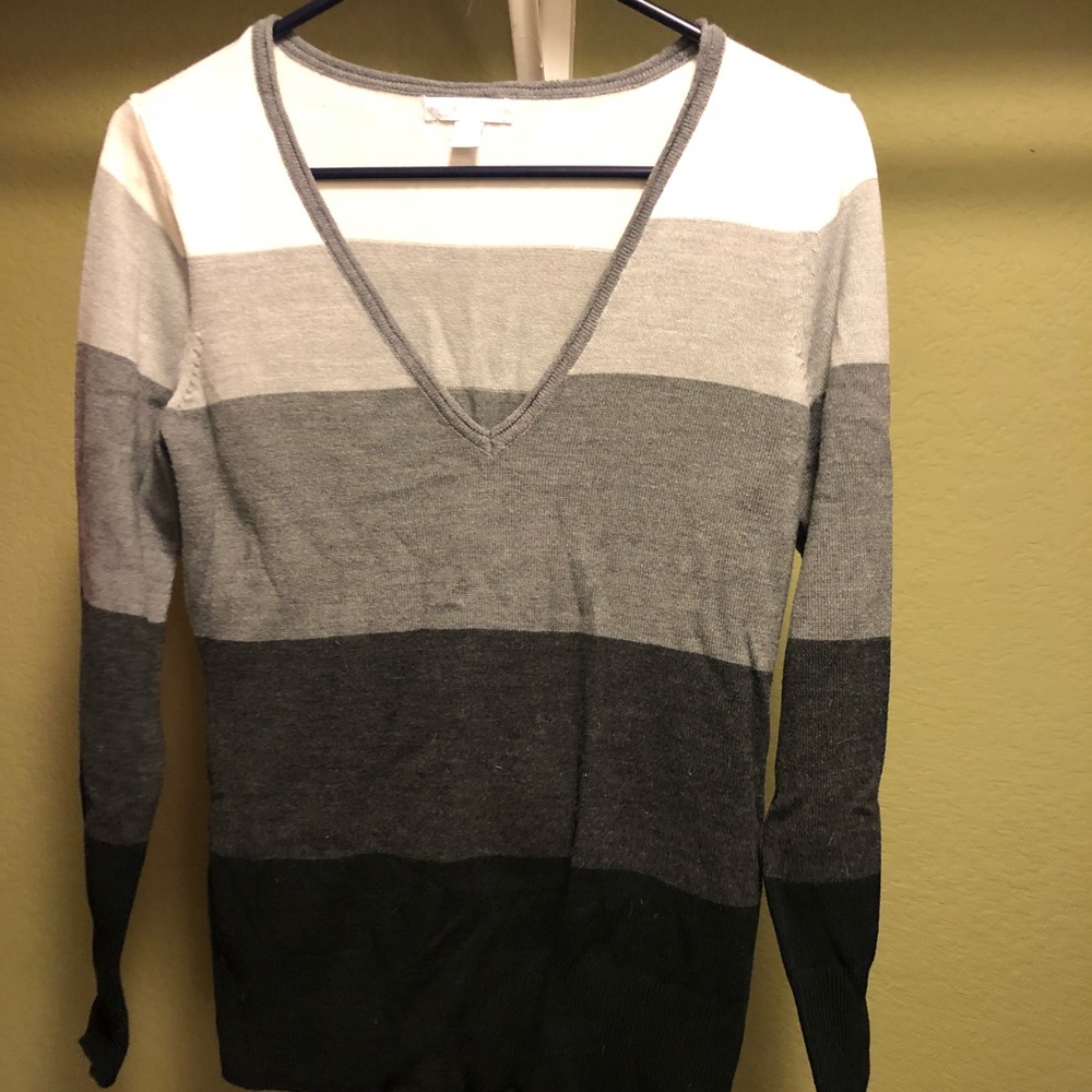 New York and Company sweater